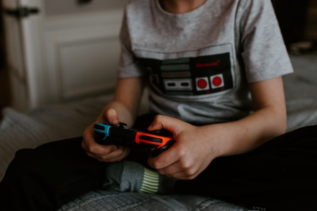 Bedruckte Gaming-T-Shirts – wie gestaltet man sie?